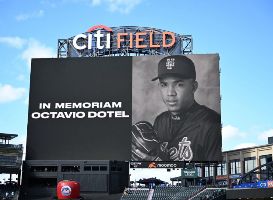 Homenaje Póstumo Octavio Dotel